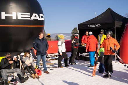 Miasteczko "Start do nart" Radia Zet na Stacji Narciarskiej Cieńków